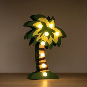 Drevená dekoračná palma s LED žiarovkami