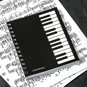 Hudobný zápisník I love music